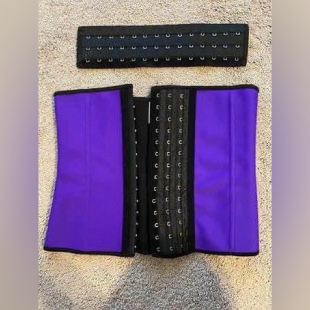 Waist trainer size S